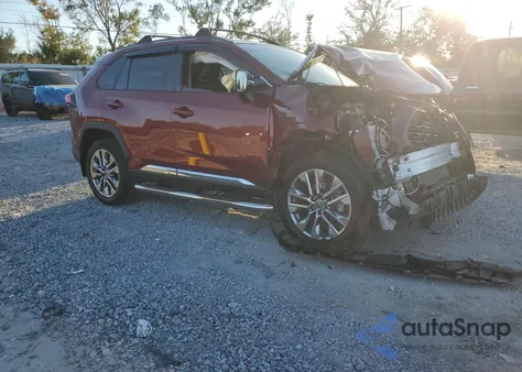 2023 Toyota Rav4 Xle Premium z USA, uszkodzony, nr VIN 2T3C1RFVXPW275768